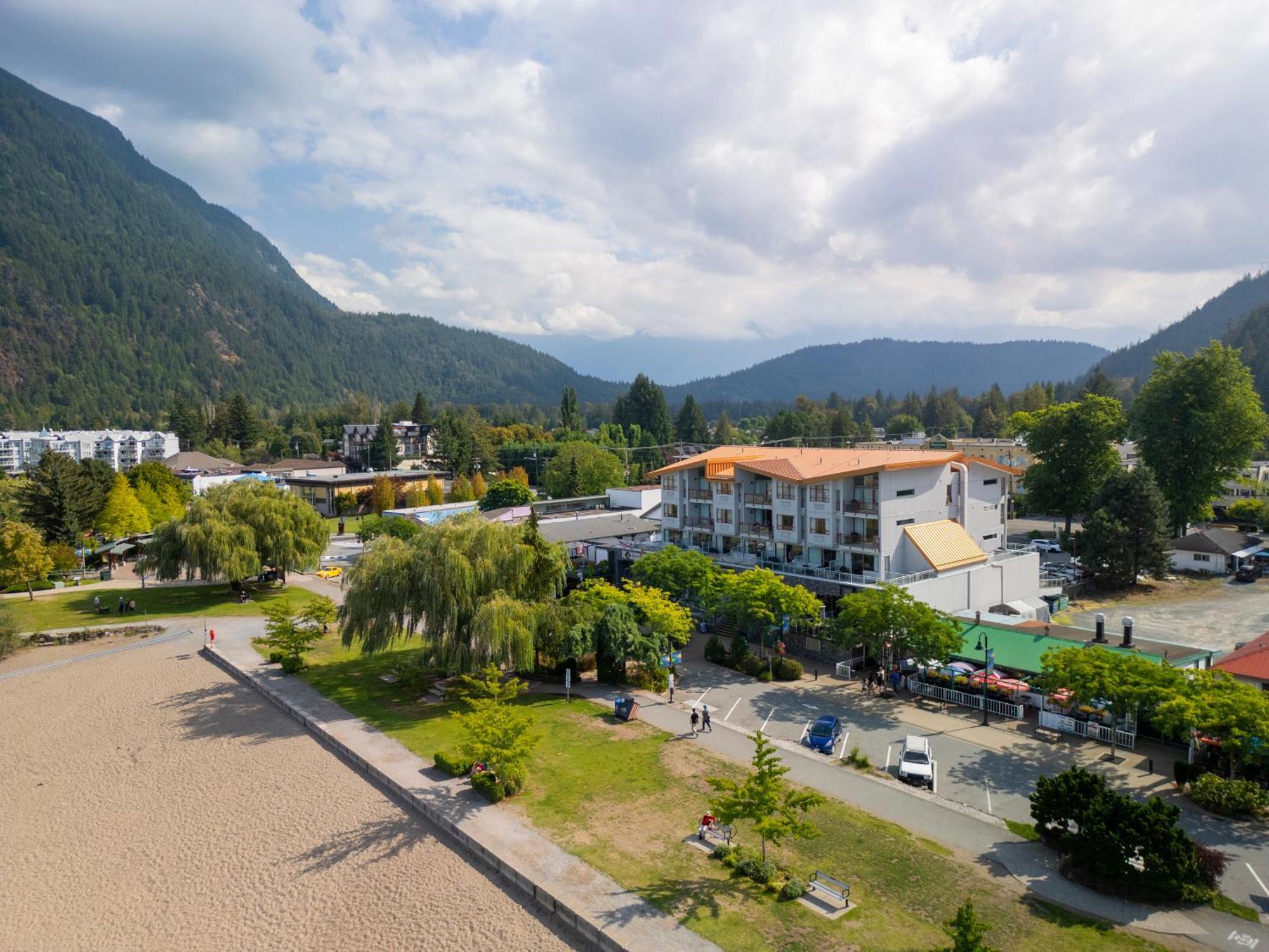 Harrison Beach Hotel Харисън Хот Спрингс Екстериор снимка